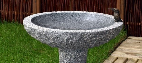 fuglebad på sokkel fuglebad på sokkel
